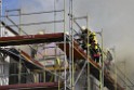 Dachstuhlbrand Koeln Poll Geislarerstr P225